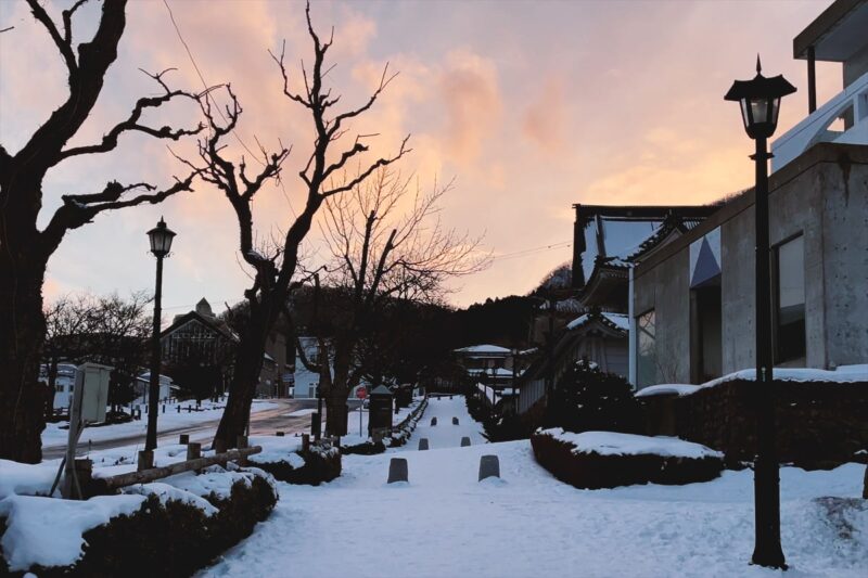 函館山ロープウェイ山麓駅近く